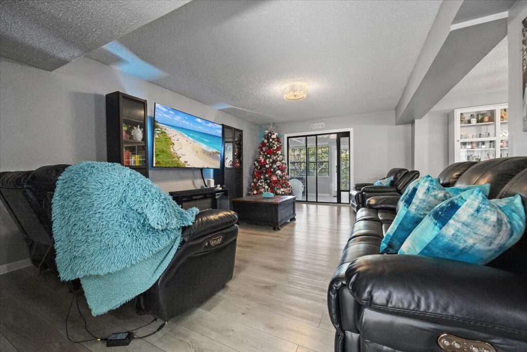 Your Home Sold Guaranteed Realty - Phil Aitken Home Team