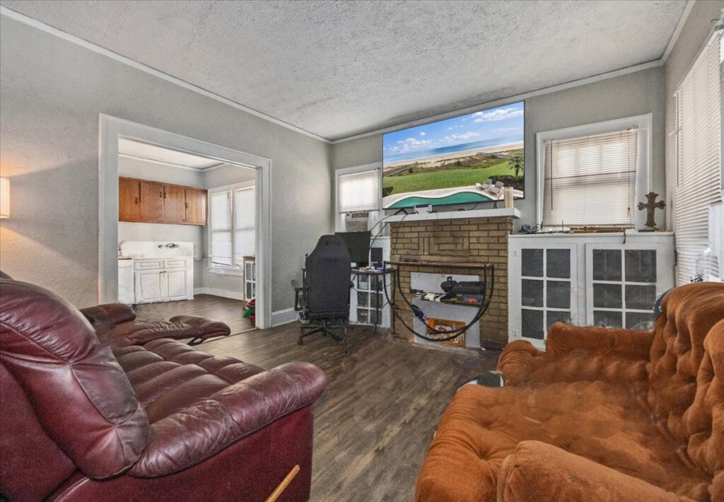 Your Home Sold Guaranteed Realty - Phil Aitken Home Team