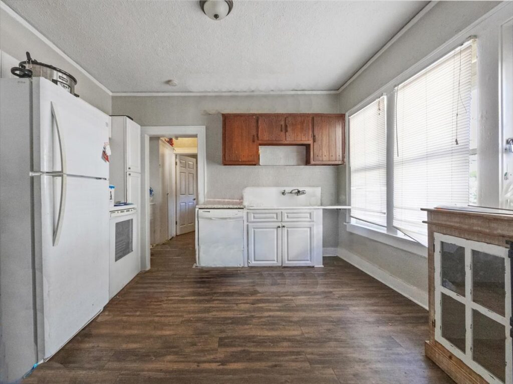 Your Home Sold Guaranteed Realty - Phil Aitken Home Team