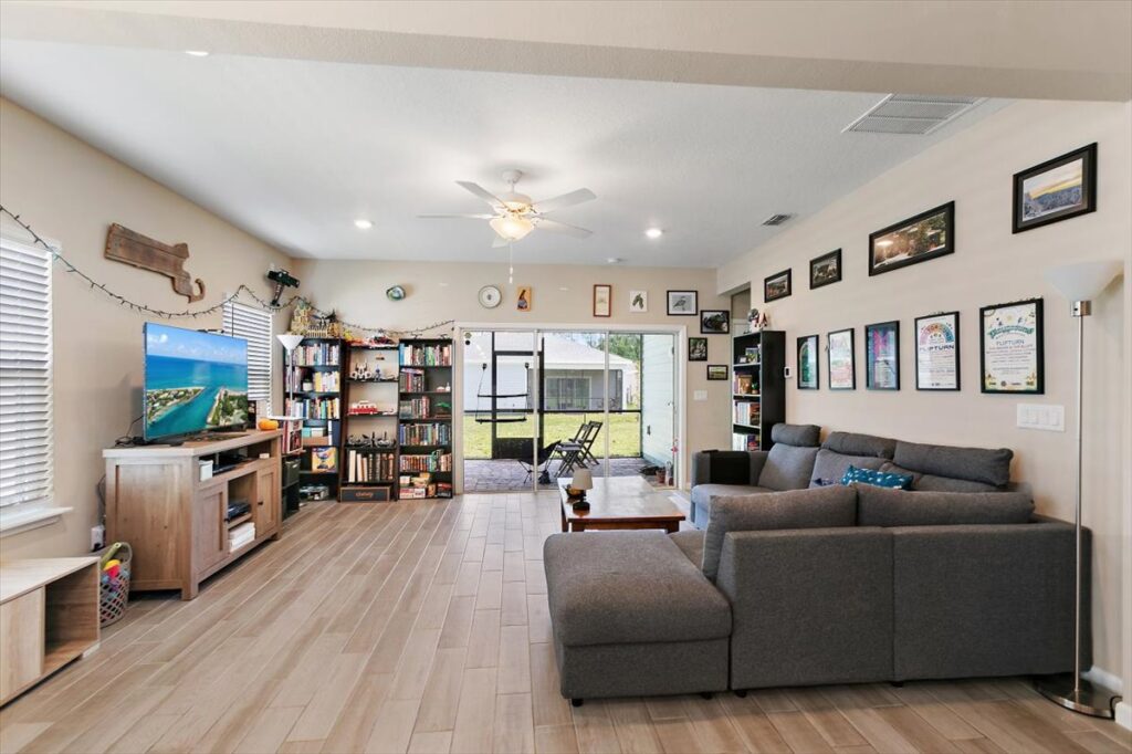 Your Home Sold Guaranteed Realty - Phil Aitken Home Team