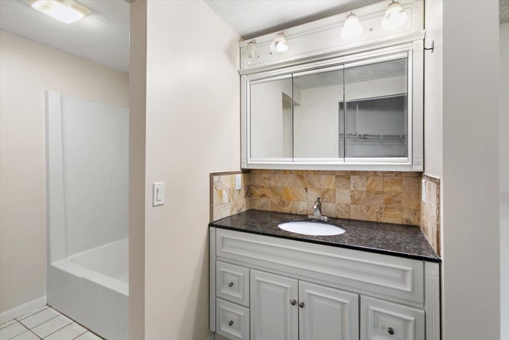 Your Home Sold Guaranteed Realty - Phil Aitken Home Team