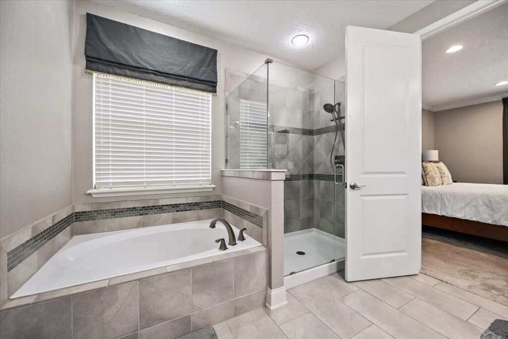 Your Home Sold Guaranteed Realty - Phil Aitken Home Team