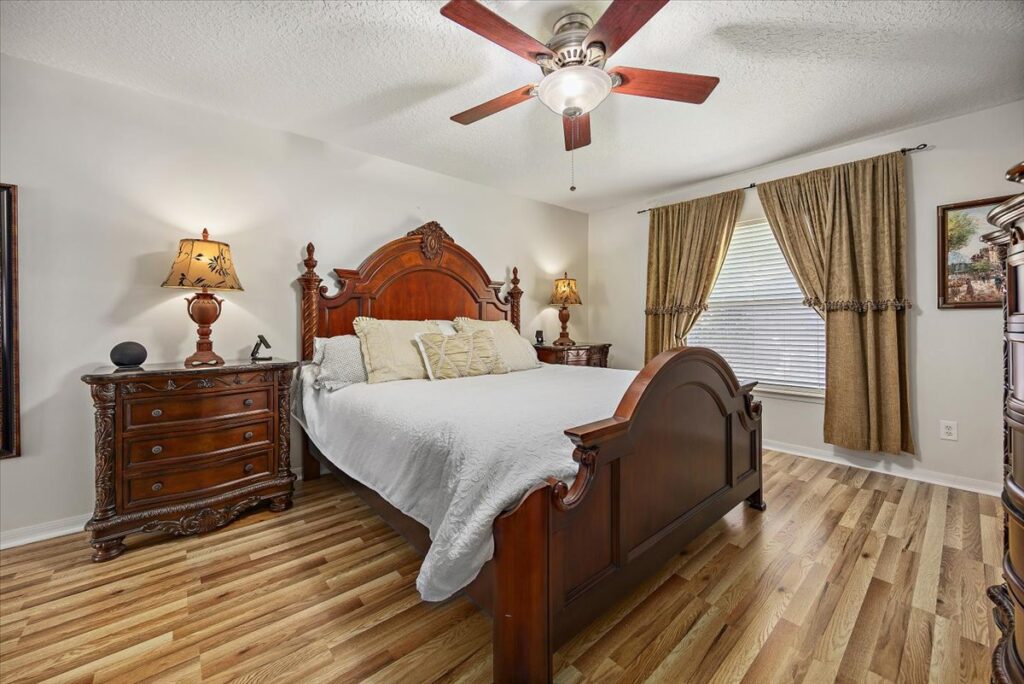 Your Home Sold Guaranteed Realty - Phil Aitken Home Team