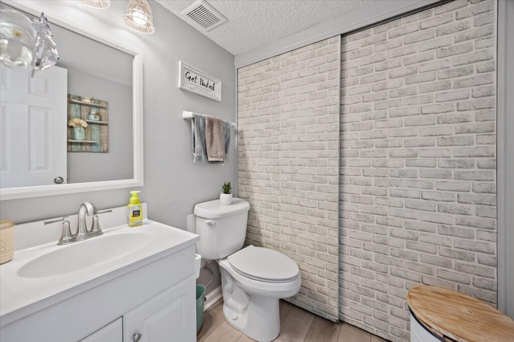 Your Home Sold Guaranteed Realty - Phil Aitken Home Team