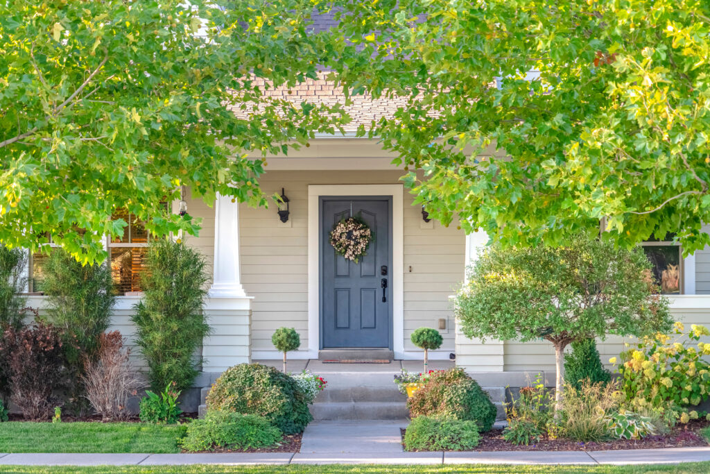 Make Your Home Pop: Choosing the Best for Your Curb Appeal - Your Home Sold Guaranteed Realty - Phil Aitken Home Team