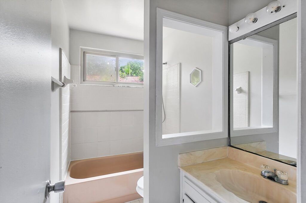 Your Home Sold Guaranteed Realty - Phil Aitken Home Team