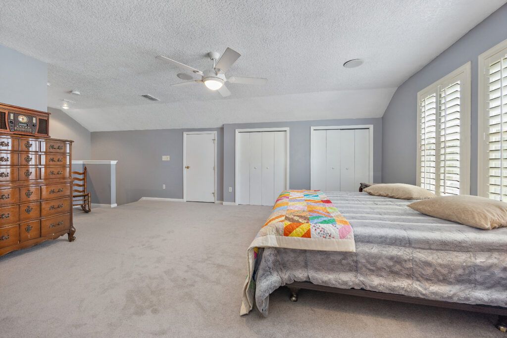 Your Home Sold Guaranteed Realty - Phil Aitken Home Team
