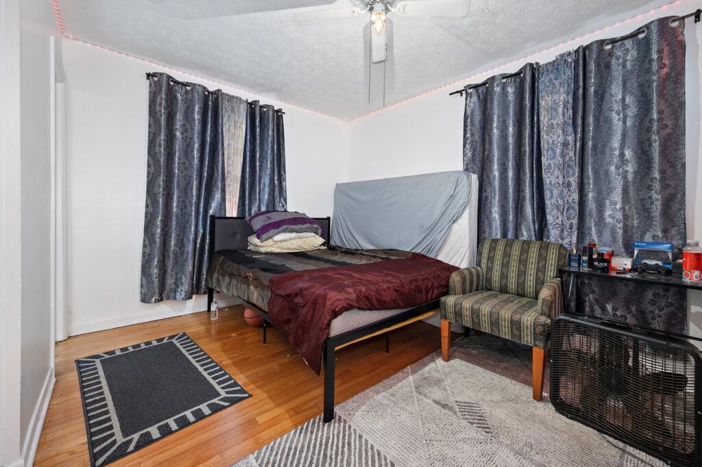 Your Home Sold Guaranteed Realty - Phil Aitken Home Team