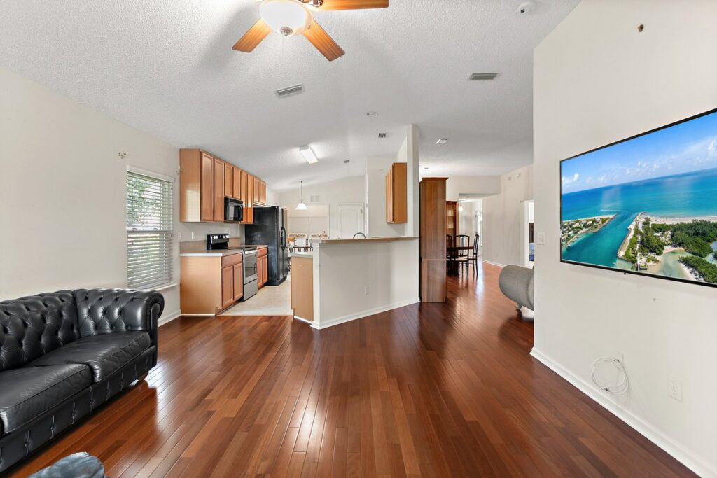 Your Home Sold Guaranteed Realty - Phil Aitken Home Team