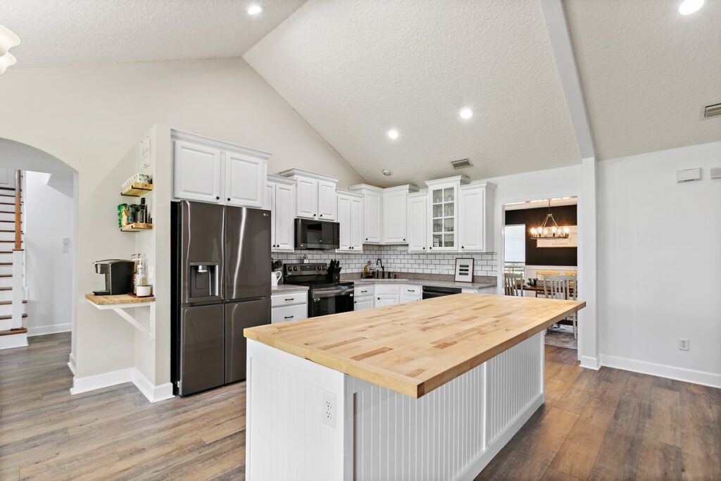 Your Home Sold Guaranteed Realty - Phil Aitken Home Team