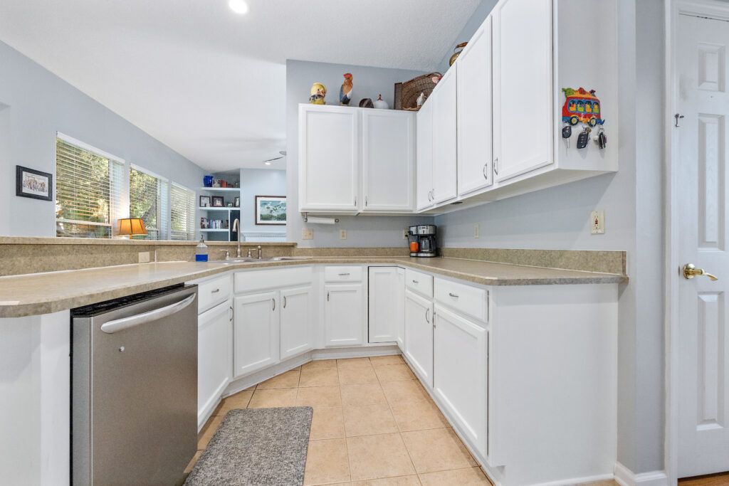 Your Home Sold Guaranteed Realty - Phil Aitken Home Team