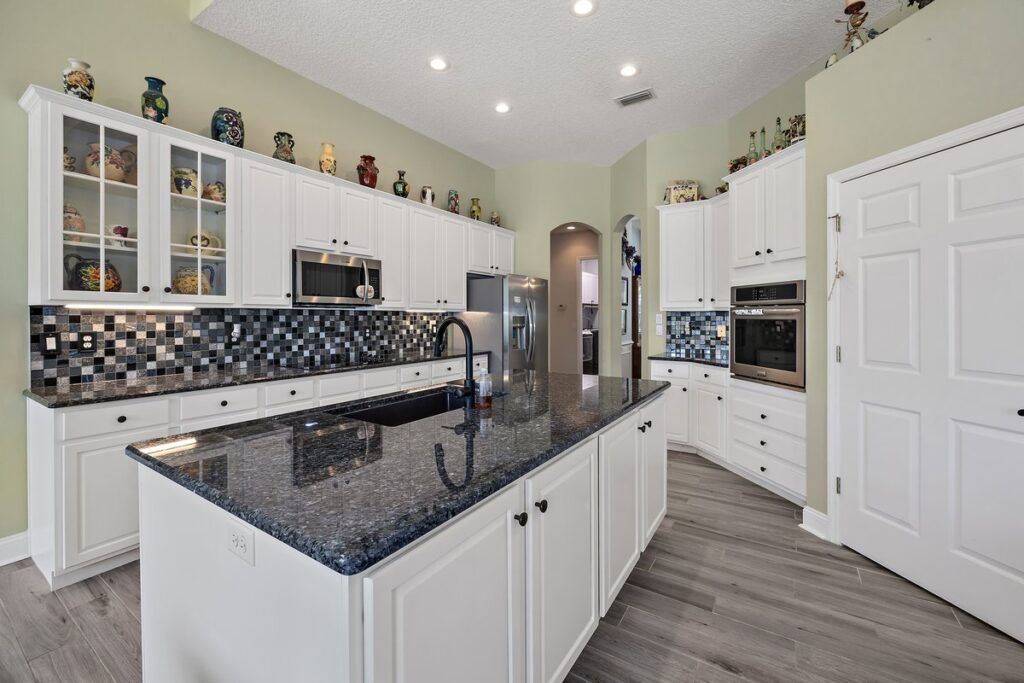 Your Home Sold Guaranteed Realty - Phil Aitken Home Team