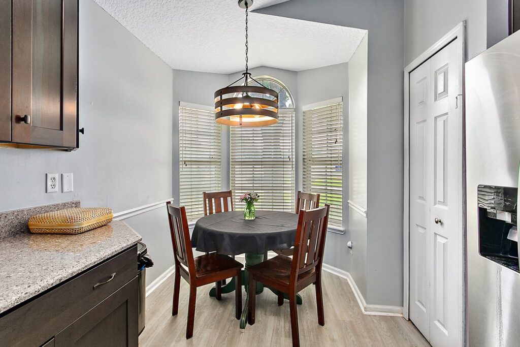 Your Home Sold Guaranteed Realty - Phil Aitken Home Team