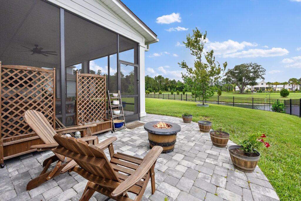 Your Home Sold Guaranteed Realty - Phil Aitken Home Team. What Makes a Jacksonville House Sell for More Money?