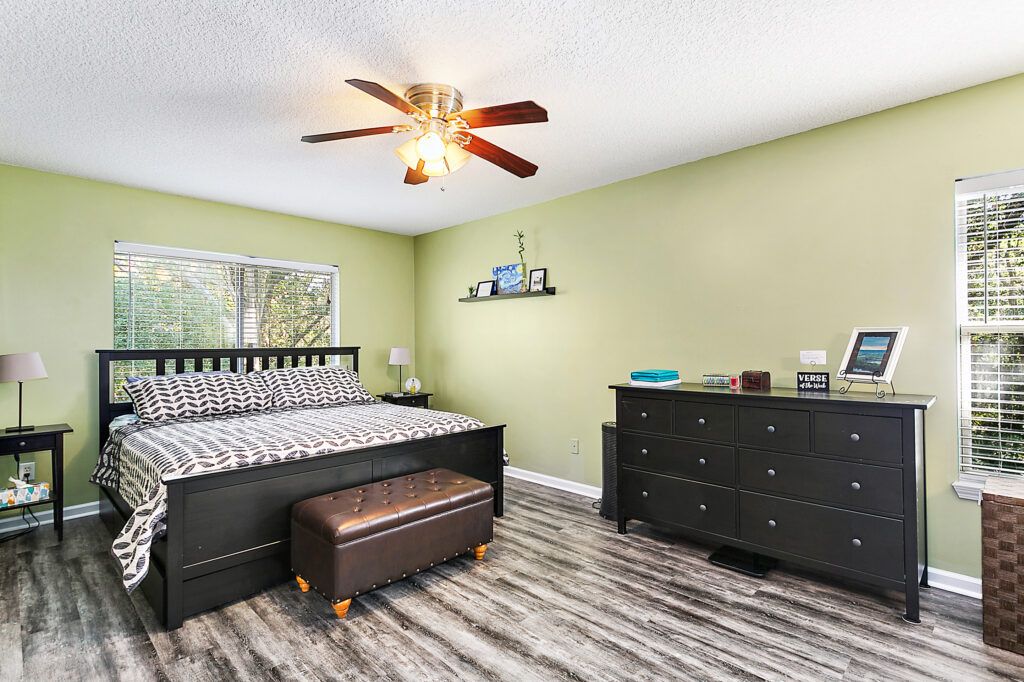 Your Home Sold Guaranteed Realty - Phil Aitken Home Team