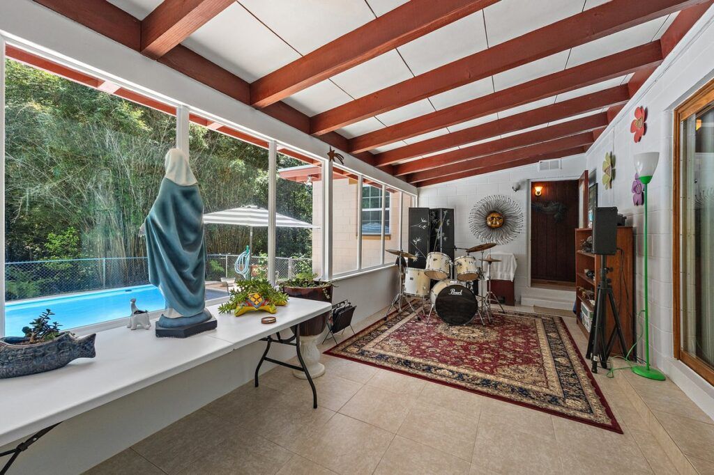 Your Home Sold Guaranteed Realty - Phil Aitken Home Team