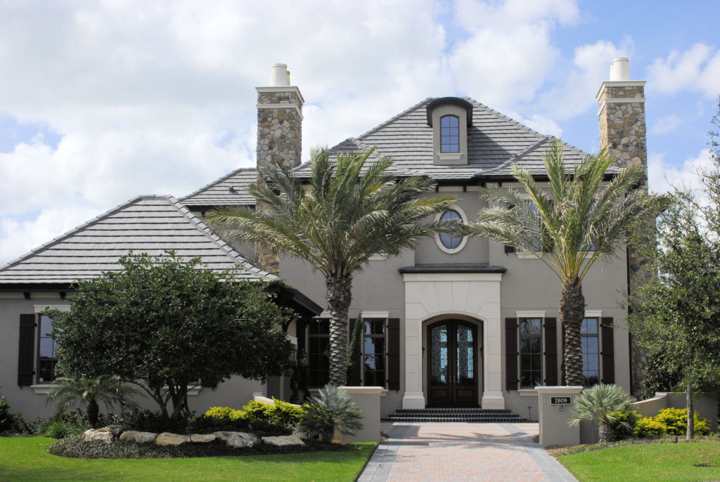 Executive,home,in,country,club,located,in,florida